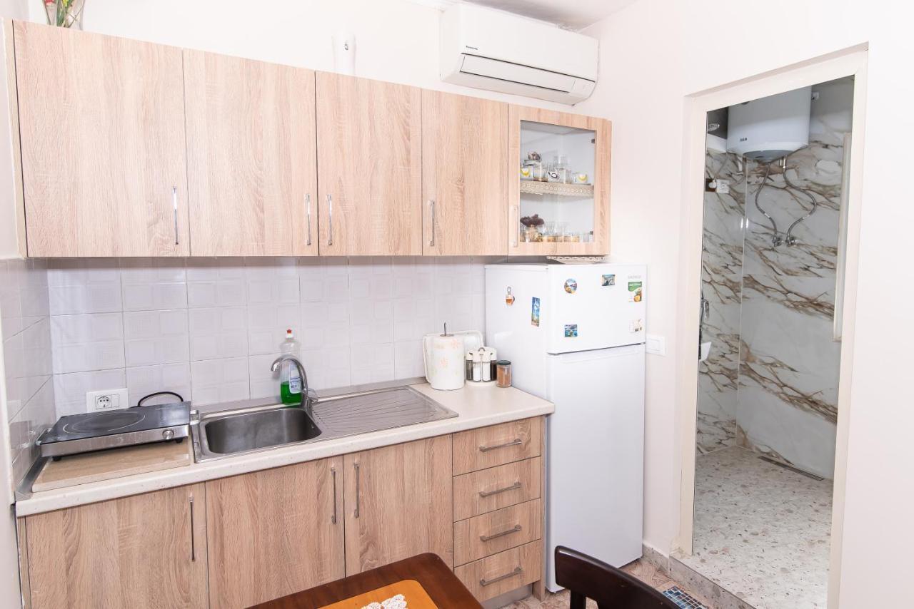 Erla'S Apartment Τίρανα Εξωτερικό φωτογραφία